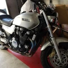 ヤマハXjR1200の画像