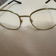 GUCCI伊達メガネの画像
