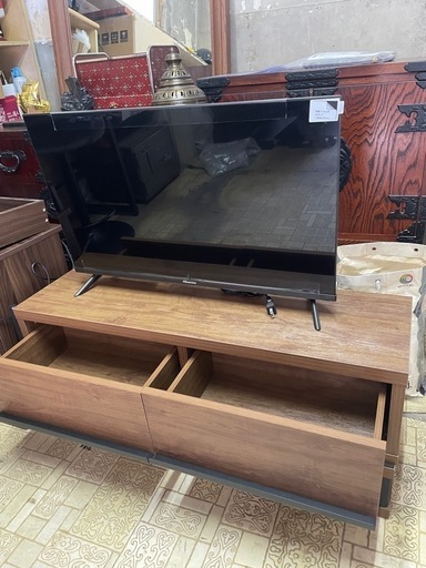 伸縮　テレビ台