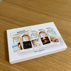 13000円の品　完売品　Maison Margiela REPLICA 香水 5本セットの画像