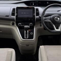 【お運び 可能】セレナ ハイブリッド 中古車 ミニバン ニッサンの画像