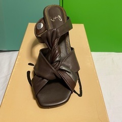 ingの婦人用サンダルの画像