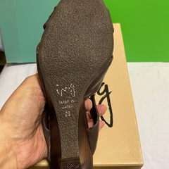 ingの婦人用サンダルの画像