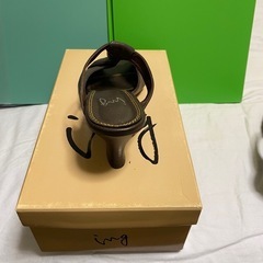 ingの婦人用サンダルの画像