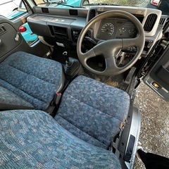 日産　アトラス　トラック1500KG  MT ガソリンの画像