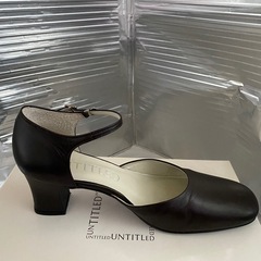 UNTITLE ヒールパンプスの画像