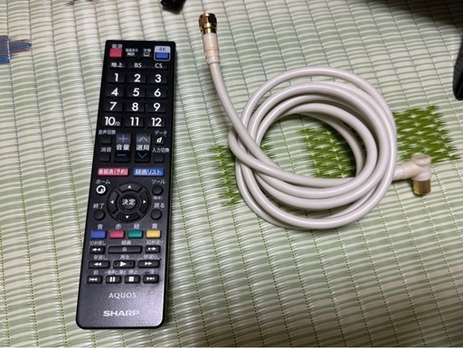 シャープAQUOS 4K40型液晶テレビ