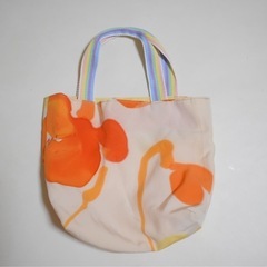 トートバック　花の画像