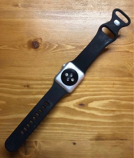 アップルウォッチ・シリーズ３ ナイキバージョン（Apple Watch series３ NIKE ver.）シルバー GPS