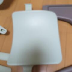 値下げTRIPP TRAPP幼児用テーブルの画像
