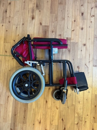 【美品】ニシケン TH-2SB アルミ製 介助用 車椅子 軽量コンパクト
