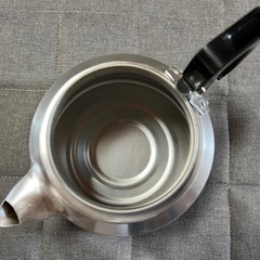 近々販売終了予定【ガス対応】やかん 美品の画像