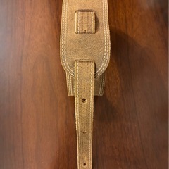 [マーチン] 18A0027 ビンテージ風スエード革製 ギターストラップの画像