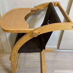 【小さなお子さんの次の椅子に最適！】farska スクロールチェアPlus（ベビーチェア）中古品の画像