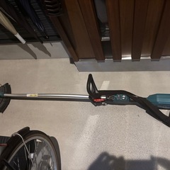マキタ MUR189D