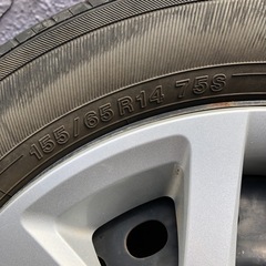 【決まりました】【ホンダN-BOX】155/65R14 ヨコハマタイヤ 鉄チンホイール＋ホイールカバー付き（4本セット）の画像