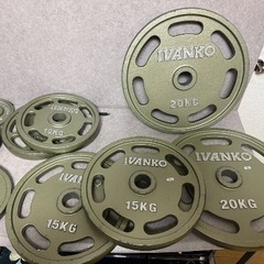 【中古】オリンピックプレートセット IVANKO 1.25Kg×2/2.5Kg×2/5Kg×2/10Kg×2/15Kg×2/20Kg×2/計107.5kg 穴径50mm 【札TB01】の画像