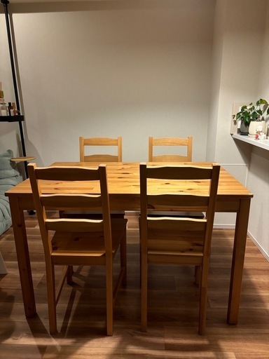 《引き渡し決定》【最終値下げ！】IKEA ダイニングテーブルセット