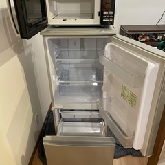 【激安】電子レンジ、冷蔵庫セットの画像