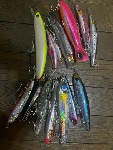釣具　ルアー