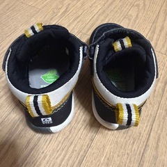 ムーンスター　13.5cm 3E 幅広　男の子　スニーカー　ベビーシューズの画像