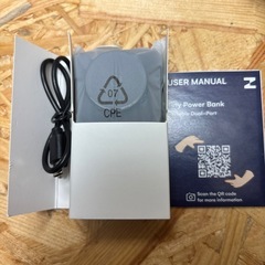 【新品未使用】モバイルバッテリー ブラックの画像