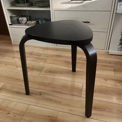IKEA スツール