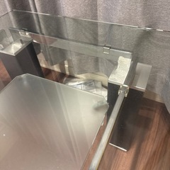 【最終値下げ/早い者勝ち】ガラステーブルの画像