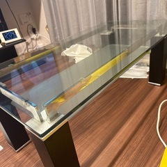 【最終値下げ/早い者勝ち】ガラステーブルの画像