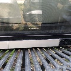 SHARPブラウン管テレビ 100V 60W 映像(砂嵐）電源○昭和59年製の画像