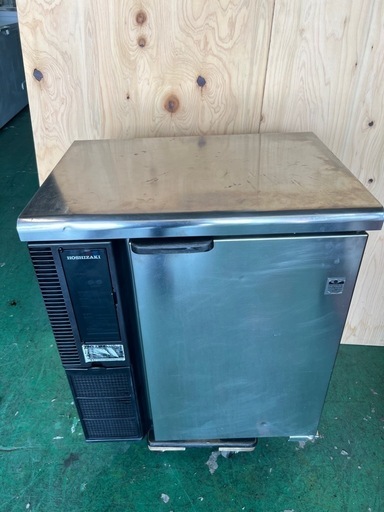 2016年 ホシザキテーブル形冷蔵庫