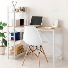 棚付きデスクの画像