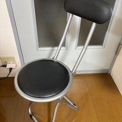【無料・7月2日まで】折り畳みの椅子をお譲りしますの画像