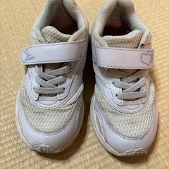 瞬足　18cm 運動靴　女の子用の画像
