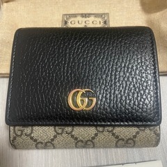 グッチ GUCCI 二つ折り財布の画像