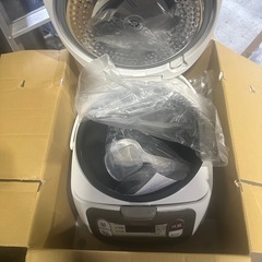 炊飯器、1升炊き、未使用品を格安で！の画像
