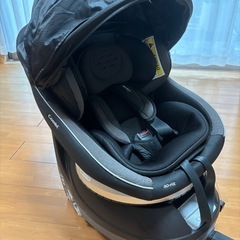 Combi クルムーヴ スマート ISOFIX チャイルドシートの画像