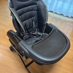 combi ハイ&ロースウィングラック ネムリラ AUTO SWING (つるぴ