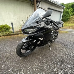 ニンジャ 250p ninja 250令和4年式走行12450kmの画像