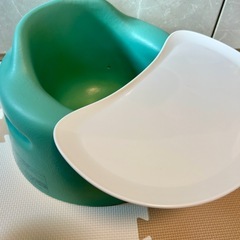 バンボ　Bumbo ベビーチェアー　ベビーソファー