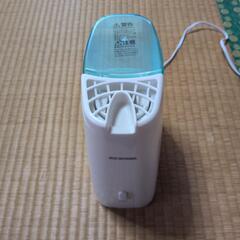 アイリスオーヤマ加熱式加湿器の画像