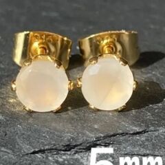 新品  ホワイトムーンストーン ピアス   