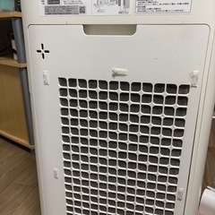 無料!SHARP 空気清浄機 加湿器機能付きの画像