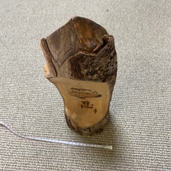 ♦︎達磨大師　木製　置物の画像