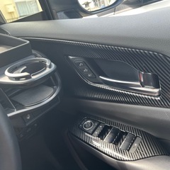 トヨタ　プリウス　60 新型　低走行車　Z グレードの画像