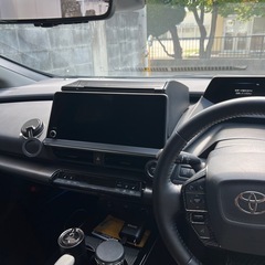 トヨタ　プリウス　60 新型　低走行車　Z グレードの画像