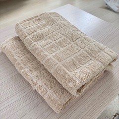 【譲渡先決まりました】　　バスタオル2枚　①