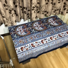 【美品】ガラステーブル（センターテーブル・テレビ台など）の画像