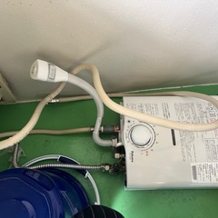 瞬間湯沸かし器