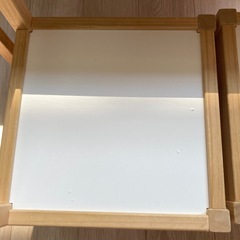IKEA  子供用テーブル イス2脚付き LÄTT レットの画像
